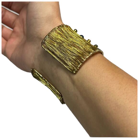 Textured Wire Cuff Bracelet with Blue Crystal Accents - Picture 9 of 11